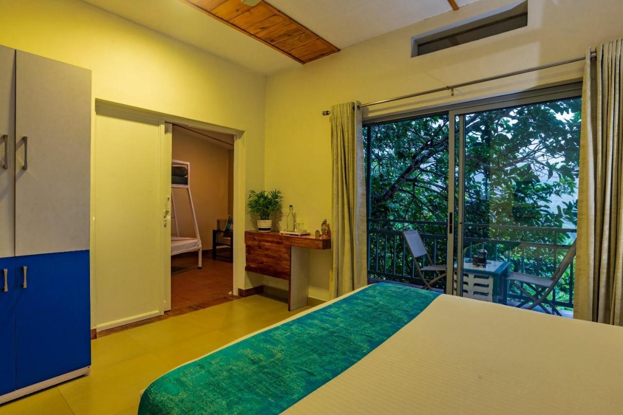 Mistletoe Homestay & Cafe Munnar Exteriör bild