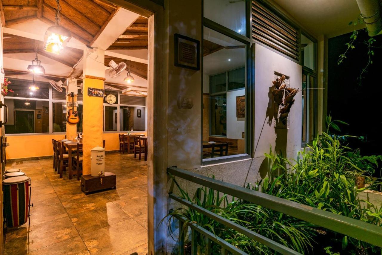 Mistletoe Homestay & Cafe Munnar Exteriör bild