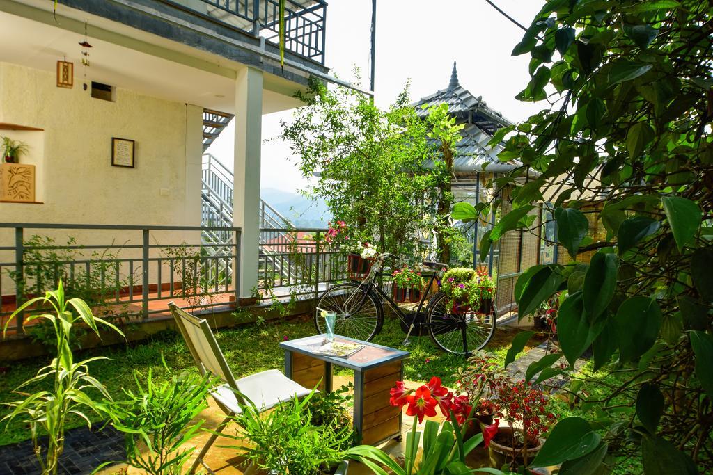 Mistletoe Homestay & Cafe Munnar Exteriör bild